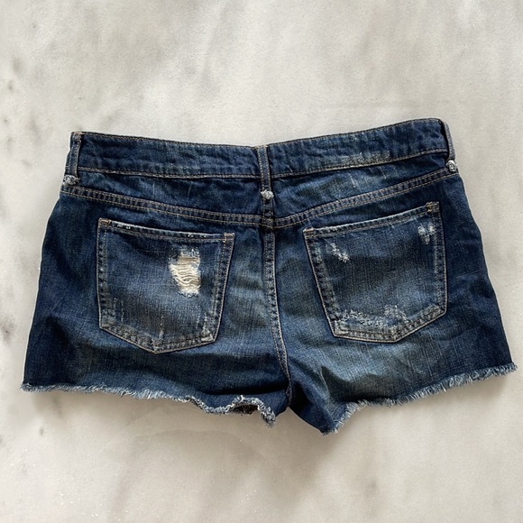 Distressed Jean Short Shorts BNWT - Picture 2 of 4